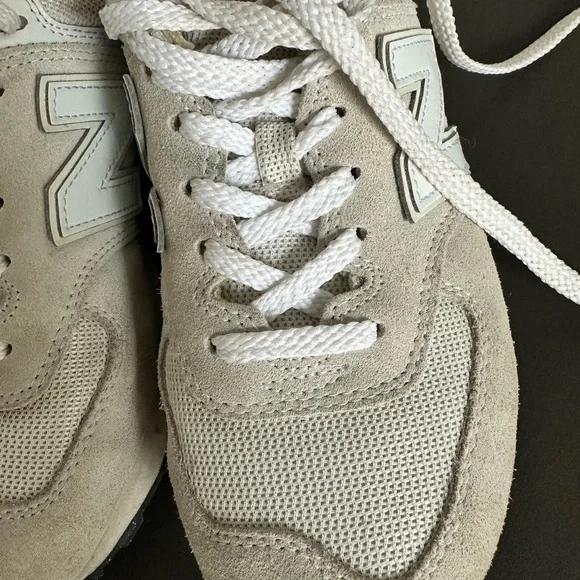 New Balance 574 Core Sneakers in Nimbus Cloud with NB white Women size 8 - Picture 12 of 15